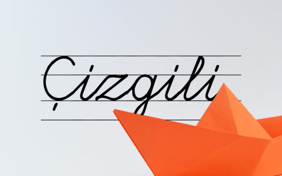 Cizgili: The Creative Script Font for Dynamic Designs